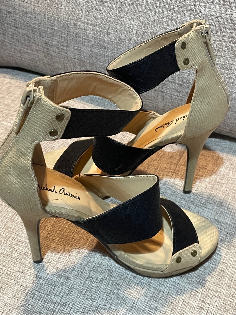 Michael Antonio Beige Black Strappy Stiletto Sandals Women’s Size 6 Ankle Strap